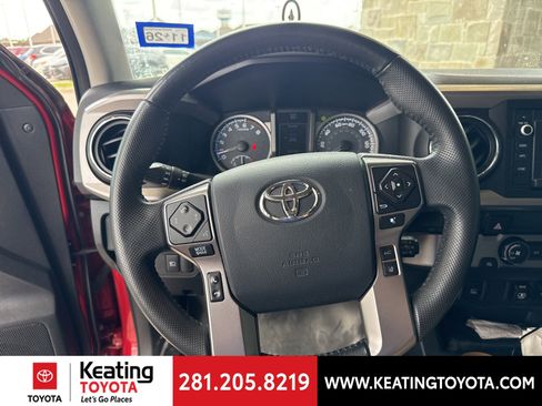 Used 2019 Toyota Tacoma SR5 image 12