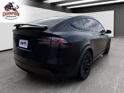 Used 2020 Tesla Model X Long Range AWD/4WD image 5