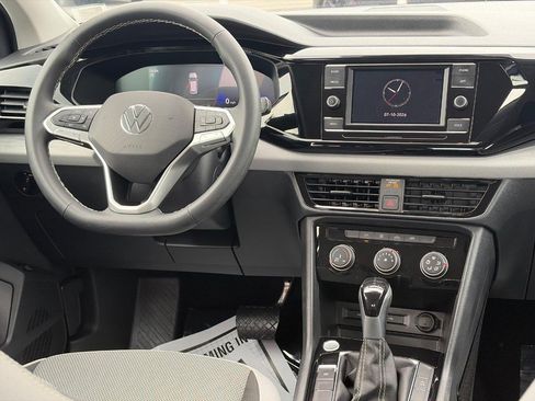 Certified 2024 Volkswagen Taos S FWD image 12