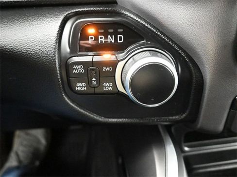 Used 2021 RAM 1500 Big Horn image 24