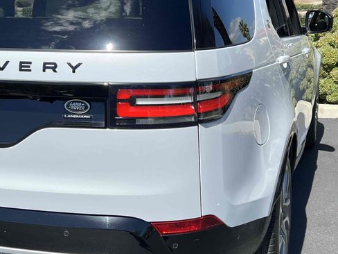 Used 2020 Land Rover Discovery Landmark image 56