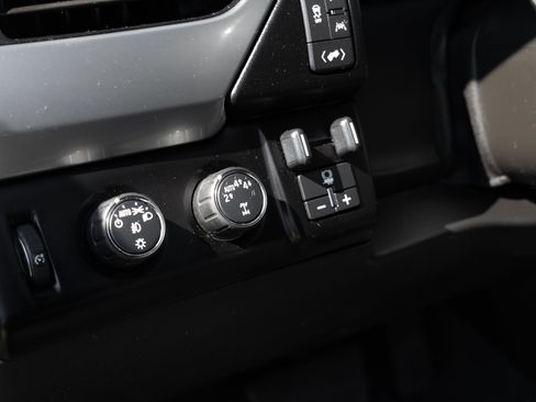 Used 2020 Chevrolet Tahoe LT AWD/4WD image 11