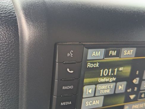 Used 2015 Jeep Wrangler Sport image 16