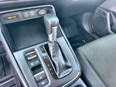 Used 2025 Honda CR-V EX image 16