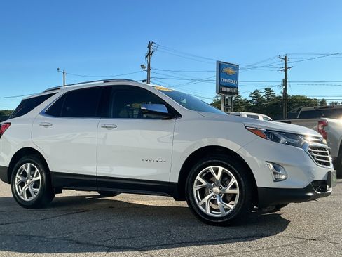 Certified 2019 Chevrolet Equinox Premier w/ LPO, Cargo Package AWD/4WD image 2