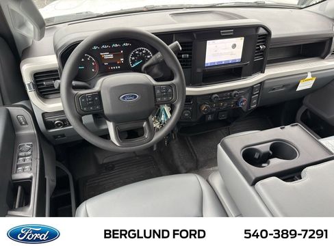 New 2025 Ford F350 XL w/ XL Chrome Package image 13