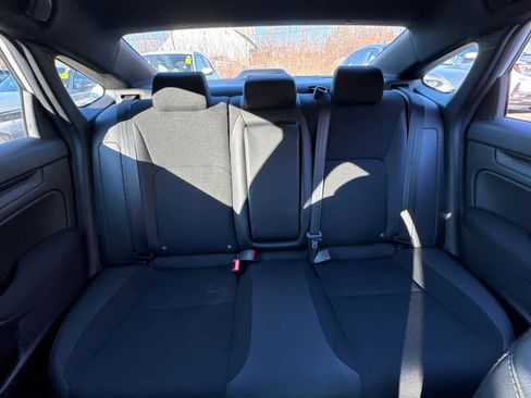 Used 2025 Honda Civic Sport image 30