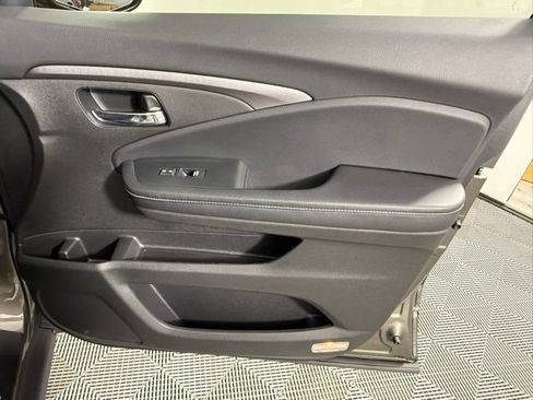 Used 2022 Honda Ridgeline RTL-E image 47