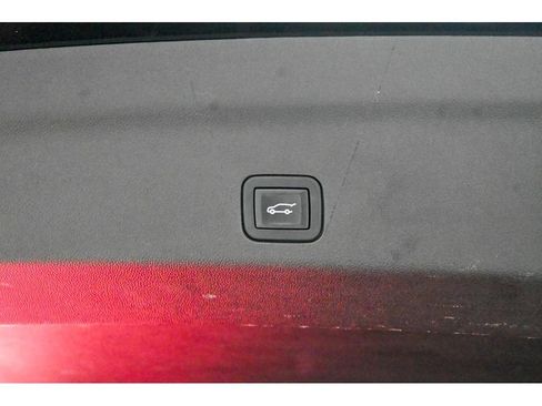 Used 2022 Cadillac Escalade Sport Platinum w/ Heavy-Duty Trailer Package image 67