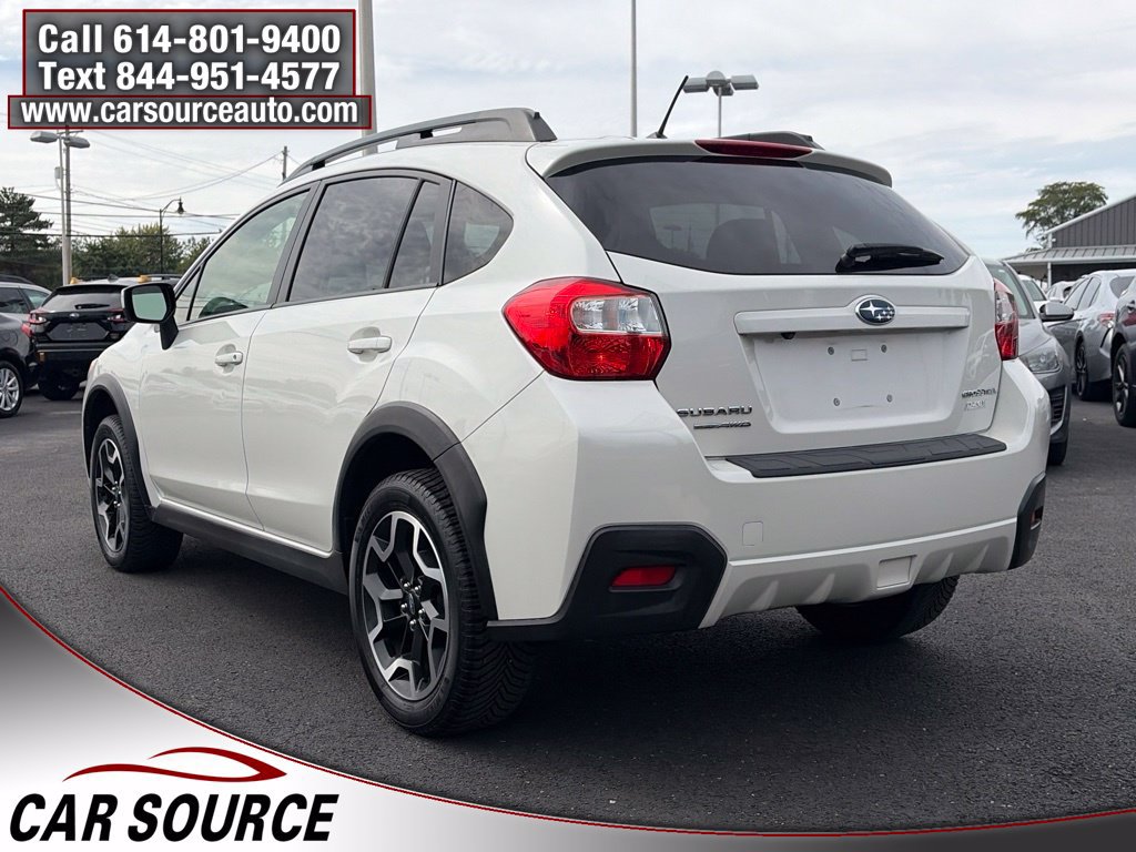 Used 2017 Subaru Crosstrek 2.0i Premium w/ Moonroof Package AWD/4WD image 8