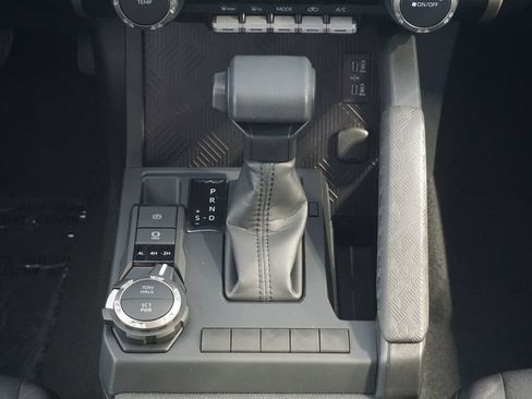 New 2026 Toyota Tacoma SR5 AWD/4WD image 30