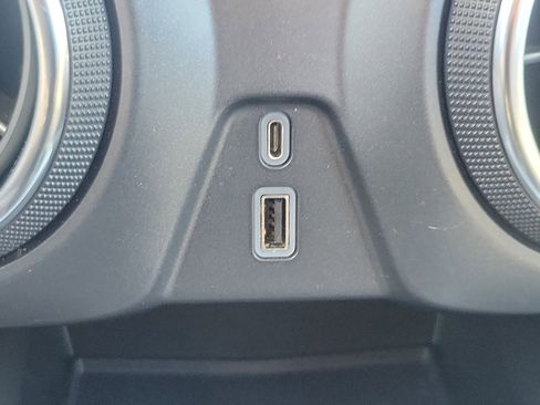 Used 2023 Chevrolet Blazer LT image 26