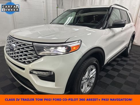 Used 2022 Ford Explorer XLT w/ Equipment Group 202A image 1