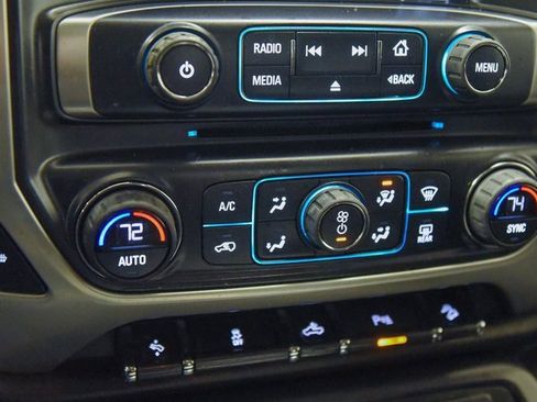 Used 2017 GMC Sierra 1500 SLE w/ SLE Value Package image 14