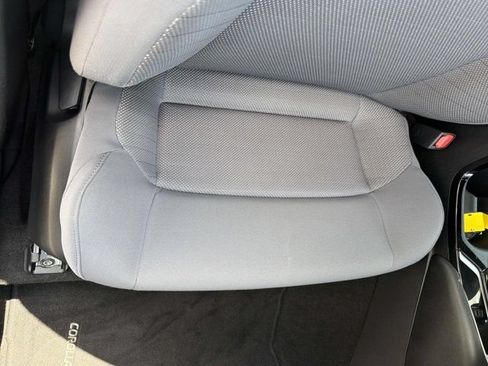 Certified 2024 Toyota Corolla SE FWD image 15