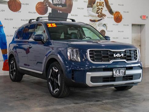 Used 2025 Kia Telluride S AWD/4WD image 20