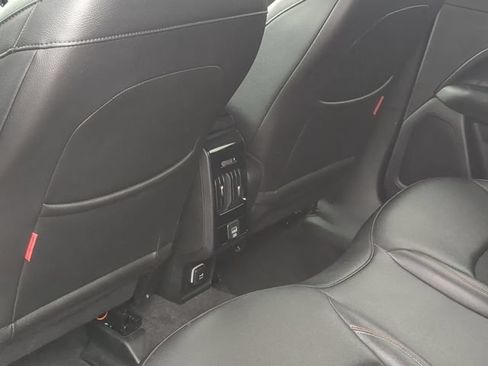Used 2025 Jeep Compass Trailhawk AWD/4WD image 17