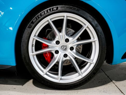 Used 2018 Porsche 911 Carrera 4S image 45