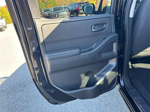 New 2026 Nissan Frontier S image 13