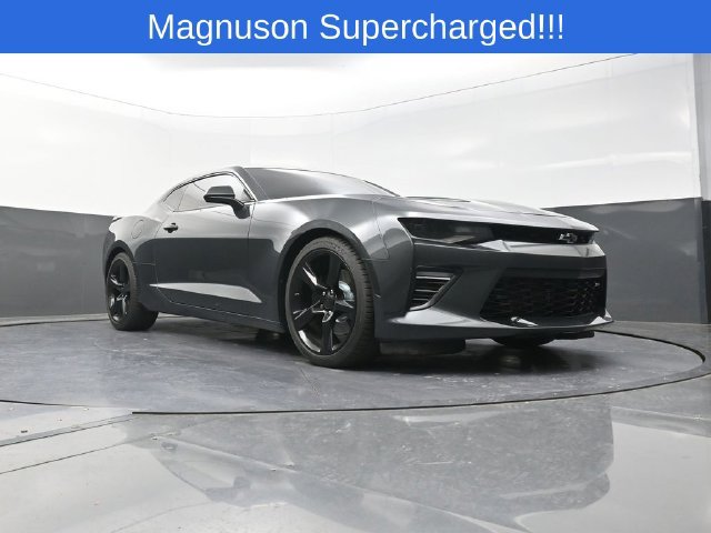 Used 2017 Chevrolet Camaro SS RWD image 20