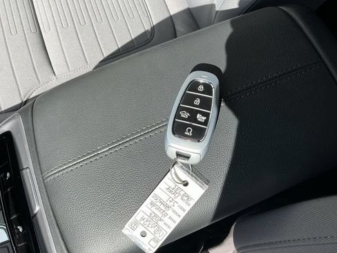 Used 2023 Hyundai Santa Cruz SEL FWD image 26