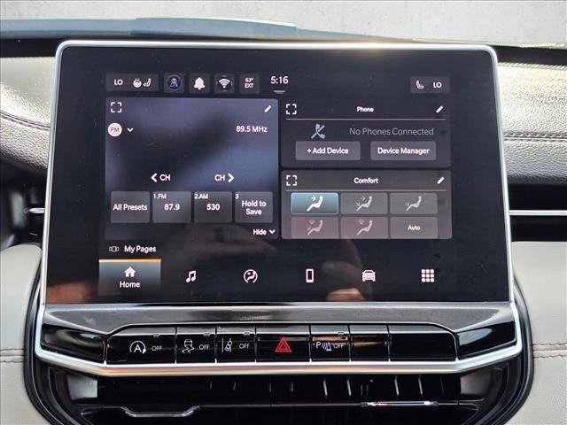 Used 2025 Jeep Compass Limited AWD/4WD image 29