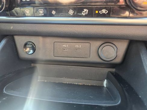 Used 2024 Nissan Rogue SV AWD/4WD image 24