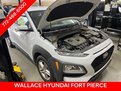 Used 2020 Hyundai Kona SE FWD image 3