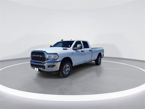 Used 2024 RAM 2500 Tradesman w/ Chrome Appearance Group image 3