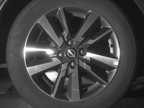 Used 2025 Nissan Versa SV image 15