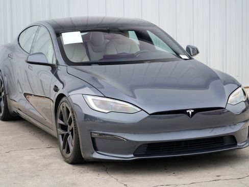 Used 2022 Tesla Model S image 59