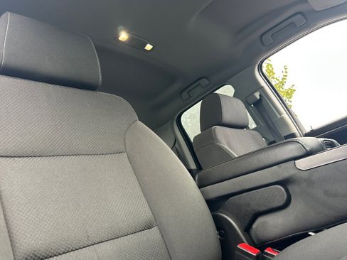 Used 2016 Chevrolet Silverado 2500 LT w/ LT Convenience Package image 13