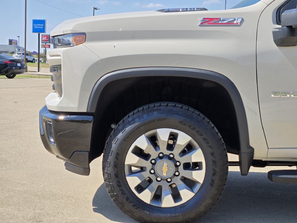 Used 2026 Chevrolet Silverado 2500 Custom w/ Custom Value Package AWD/4WD image 11