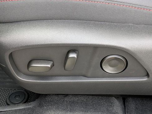 New 2026 Chevrolet Equinox RS w/ Convenience Package III image 15