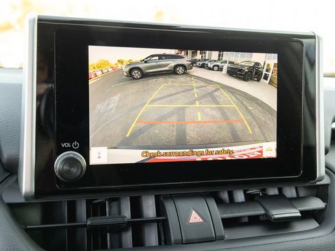 Certified 2024 Toyota RAV4 XLE w/ Convenience Package FWD image 19