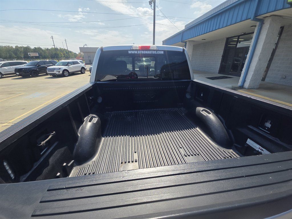 Used 2018 Ford F150 Lariat AWD/4WD image 5