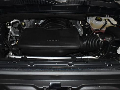 Used 2019 GMC Sierra 1500 SLE w/ SLE Value Package image 11