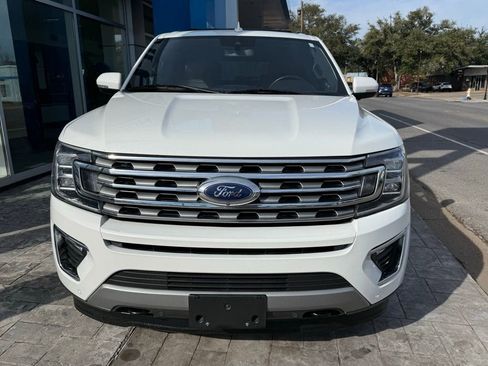 Used 2021 Ford Expedition Limited AWD/4WD image 5