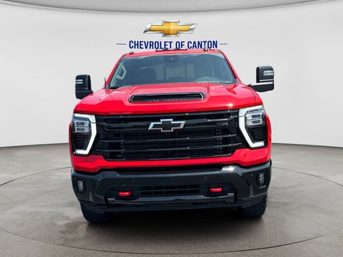 New 2026 Chevrolet Silverado 3500 LT w/ Trail Boss Package AWD/4WD image 2