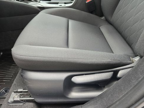 Used 2024 Toyota Corolla LE image 16