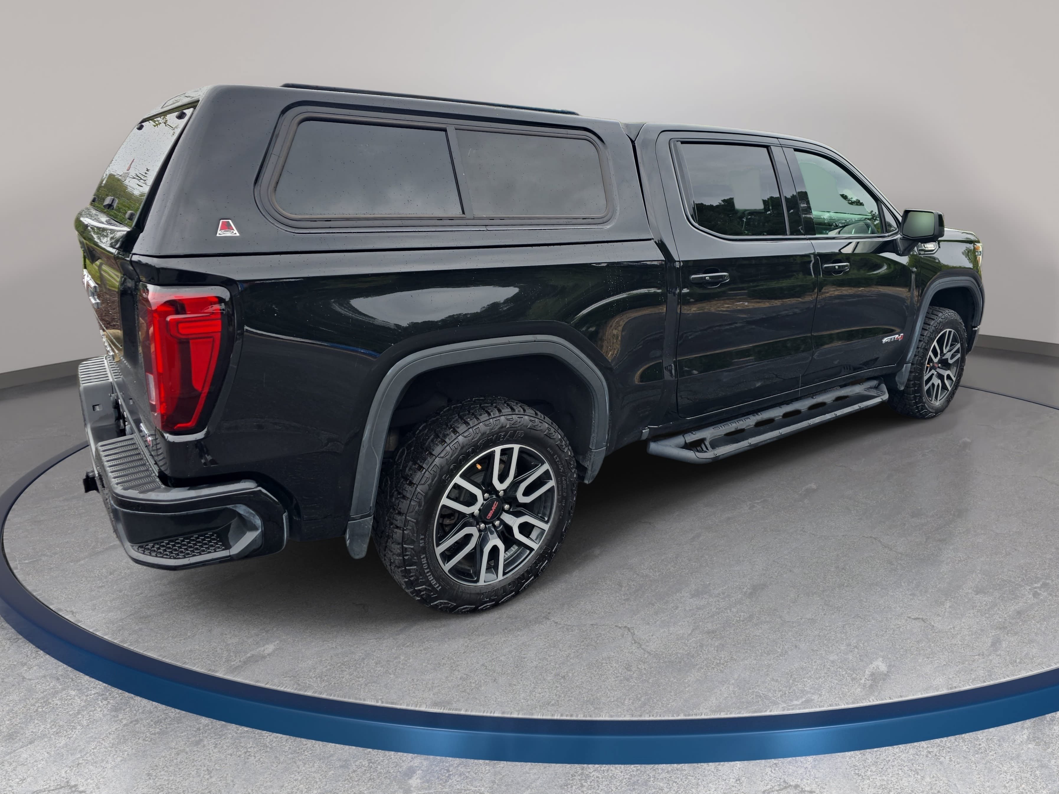 Used 2021 GMC Sierra 1500 AT4 AWD/4WD image 5