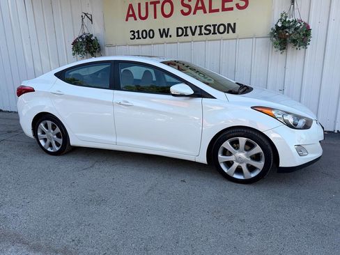 Used 2012 Hyundai Elantra Limited FWD image 3