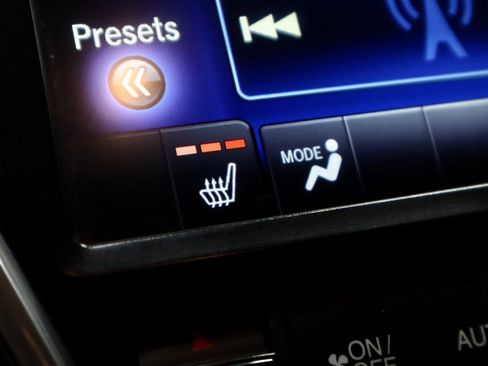 Used 2017 Acura MDX SH-AWD w/ Technology Package image 5