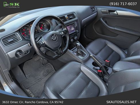 Used 2017 Volkswagen Jetta SE FWD image 15