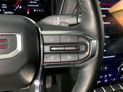 Used 2025 GMC Terrain Elevation AWD/4WD image 19