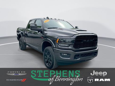 Used 2024 RAM 2500 Limited AWD/4WD image 1