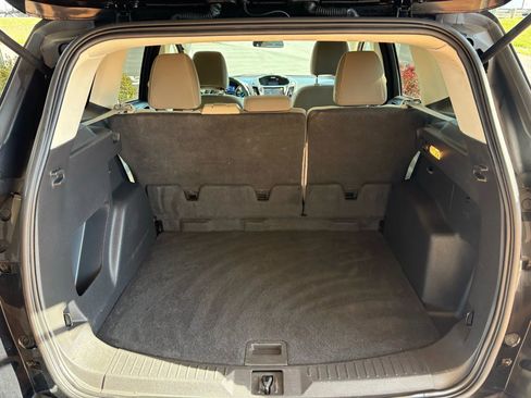 Used 2015 Ford Escape SE image 23