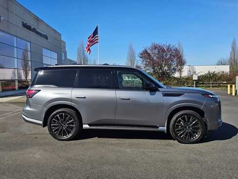 Used 2025 INFINITI QX80 Autograph w/ Autograph Exterior Package image 8