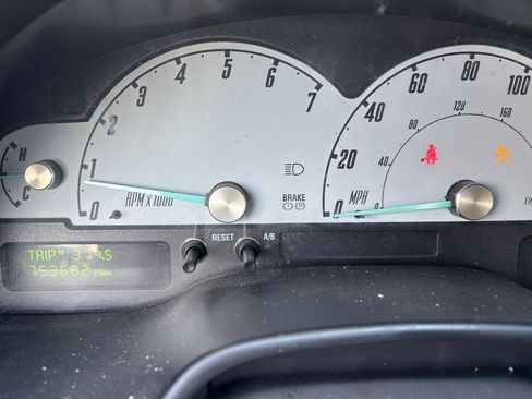 Used 2002 Ford Thunderbird RWD image 14