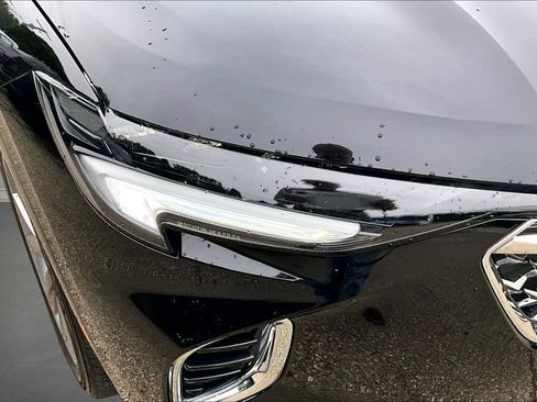 Used 2021 Buick Envision Avenir AWD/4WD image 31
